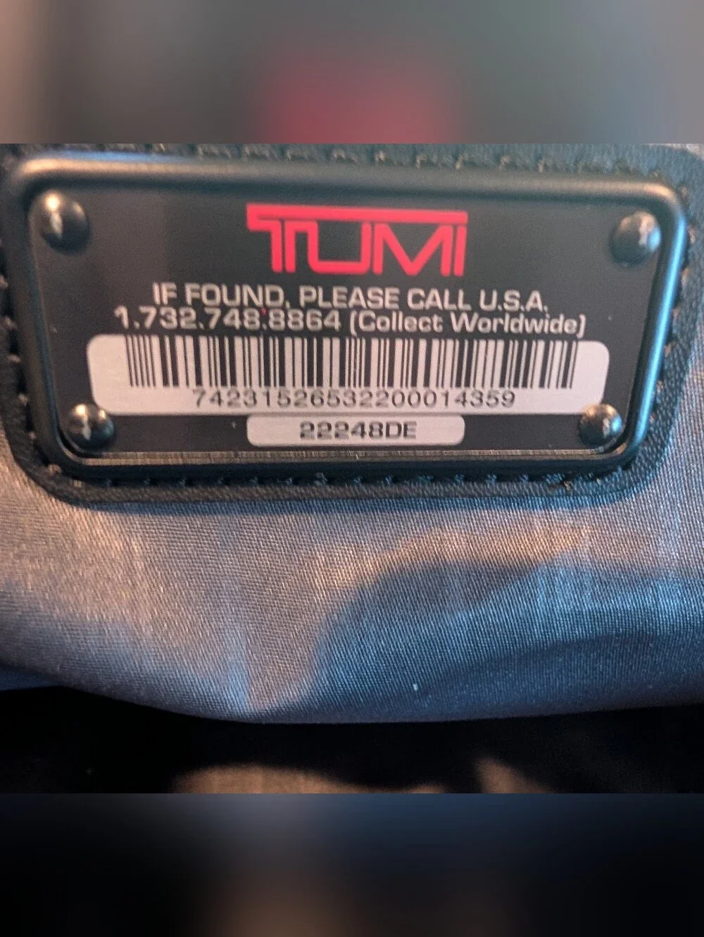 TUMI Nylon Duffle Bag Black Medium Size